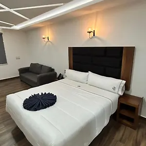 Hotel Anb Aeropuerto Guadalajara, Las Pintas